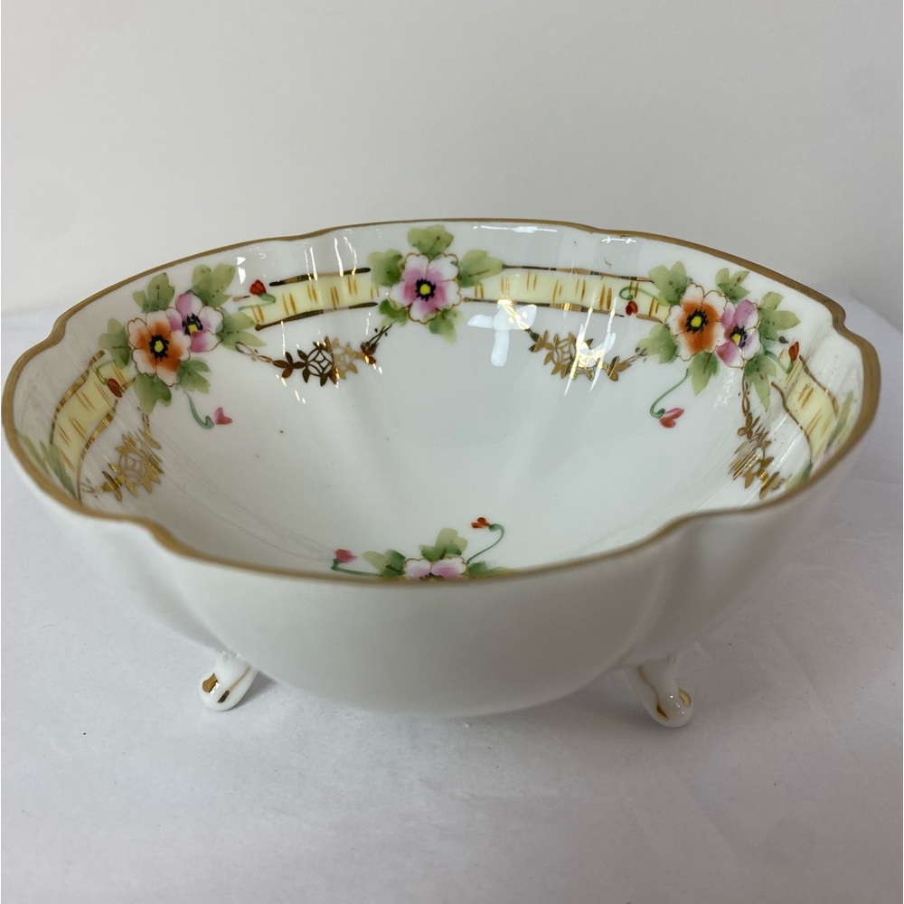 Nippon Rising Sun Hand Painted Footed Nut Bowl